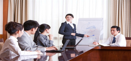 國藥器械的國企屬性及其在廣告設(shè)計(jì)中的戰(zhàn)略考量